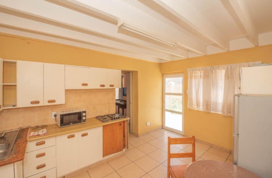 17 Bedroom Property for Sale in Summerstrand Eastern Cape